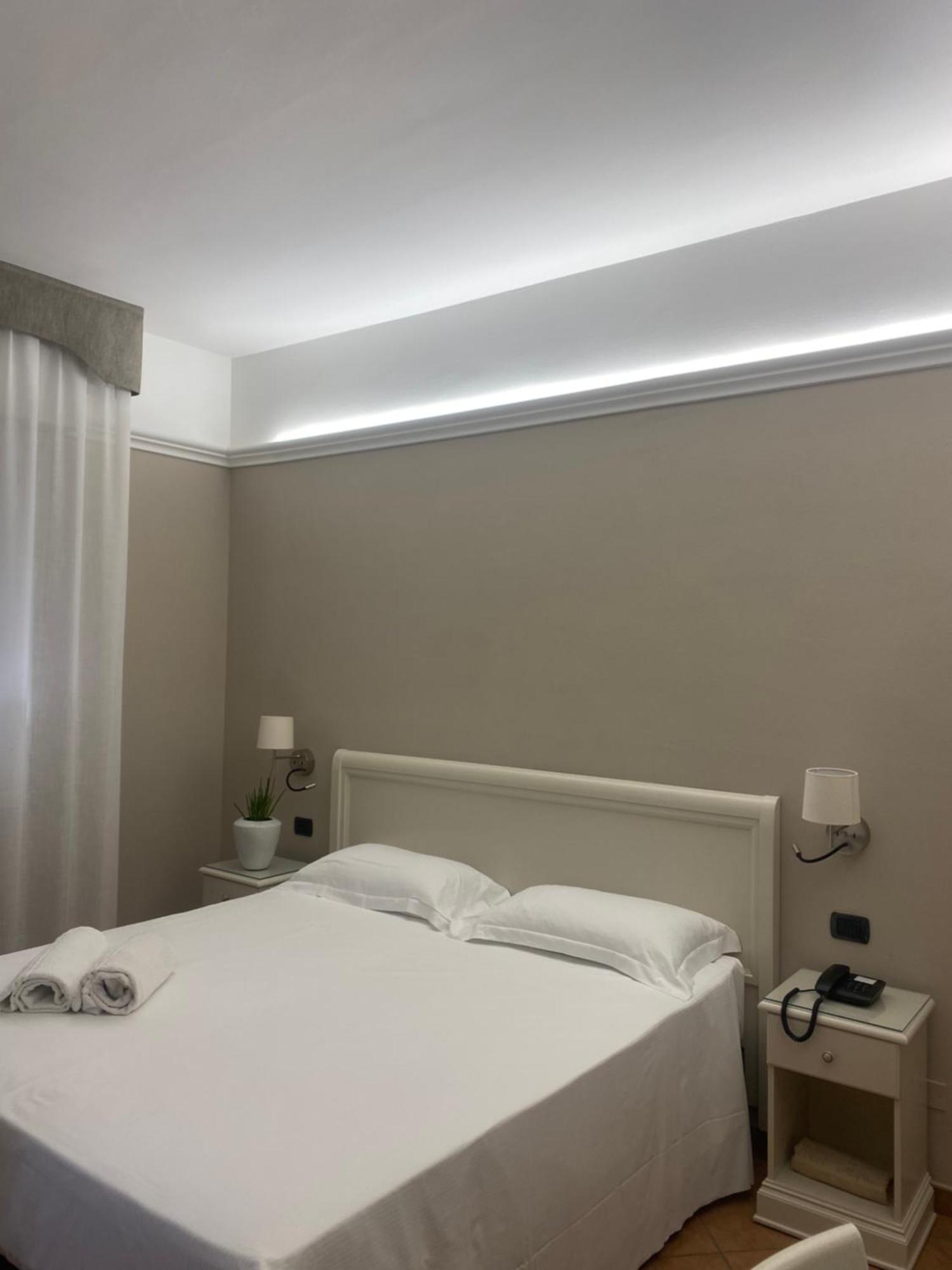 Hotel Aquila Castelfranco Emilia Ngoại thất bức ảnh